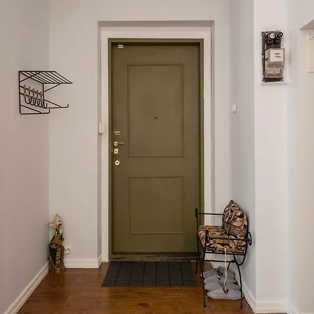 Maironis - Spacious In The Heart Of Apartamento *