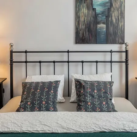 Maironis - Spacious In The Heart Of Apartamento Kaunas